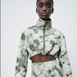 NWT Zara tie dye crop sweater